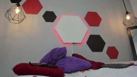 Snapshot of martinaclark chatting on December 2024 11:26:01 AM Martina online show from December 2024 11:26:01 AM