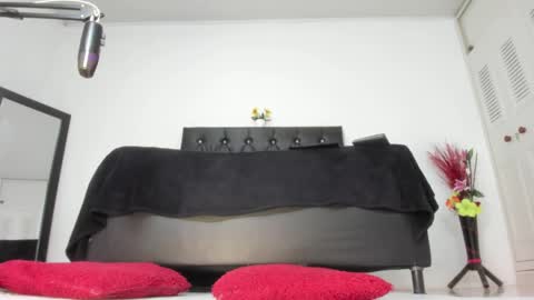 Martina online show from May 2026 11:56:01 PM