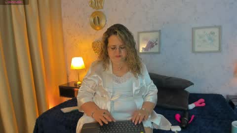 Snapshot of martinacurvy_ chatting on May 2026 10:56:02 AM Martina Caicedo online show from May 2026 10:56:02 AM