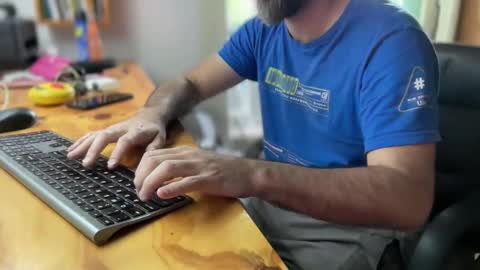 Martincito online show from December 2024 01:35:01 PM