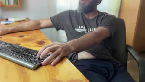 Martincito online show from February 2025 12:18:02 PM