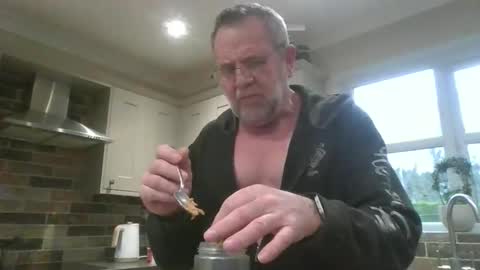 Snapshot of martinrgbxxxx chatting on February 2026 09:14:01 AM martinrgbxxxx online show from February 2026 09:14:01 AM