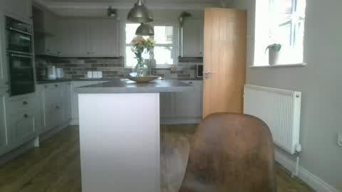 Snapshot of martinrgbxxxx chatting on June 2026 10:15:01 AM martinrgbxxxx online show from June 2026 10:15:01 AM