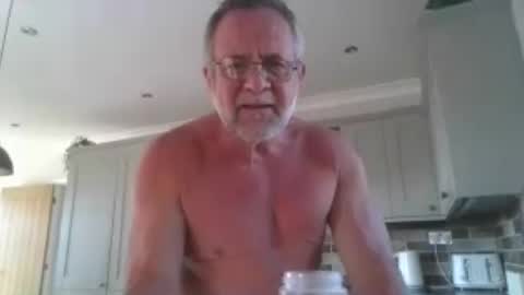Snapshot of martinrgbxxxx chatting on July 2026 08:45:02 AM martinrgbxxxx online show from July 2026 08:45:02 AM