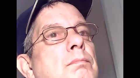 Snapshot of martylv702 chatting on April 2026 10:15:01 PM marty online show from April 2026 10:15:01 PM