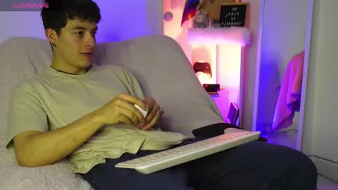 Mary and Andrs online show from September 2025 06:59:02 AM