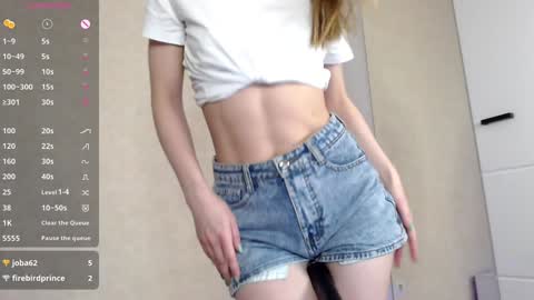 Snapshot of mary_edit chatting on December 2024 11:42:01 PM MY NAME IS MILA WELCOME TO MY ROOM online show from December 2024 11:42:01 PM