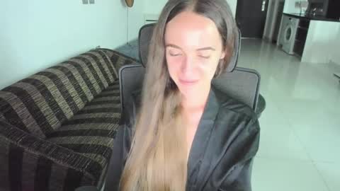 Snapshot of mary_janee__ chatting on May 2026 05:48:02 AM Mary Jane online show from May 2026 05:48:02 AM