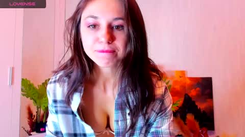 Mary online show from October 2025 10:22:02 PM