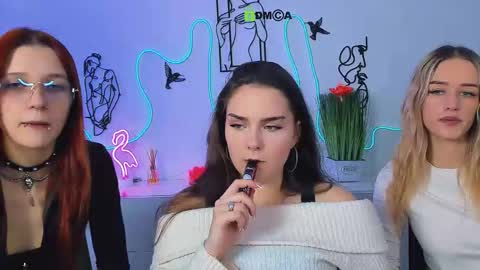 mary skiny online show from March 2026 10:20:02 AM