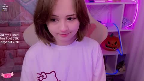 Snapshot of mary_u chatting on October 2025 04:56:02 AM Ur Mary online show from October 2025 04:56:02 AM