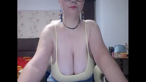 Snapshot of mary_x chatting on February 2025 03:55:02 AM Mary online show from February 2025 03:55:02 AM