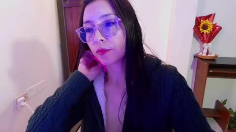 MARYAM online show from April 2026 12:22:01 PM