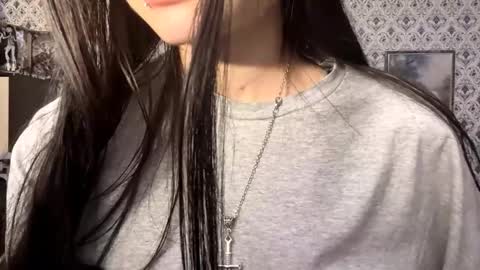 Sofia online show from December 2025 05:21:02 PM