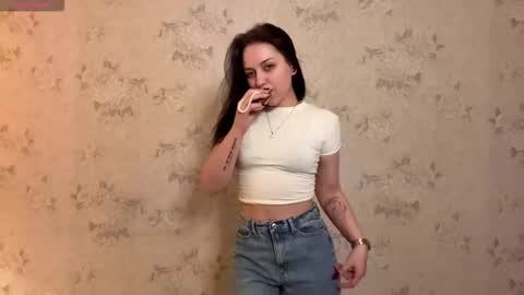 Stephie online show from February 2026 08:10:02 PM