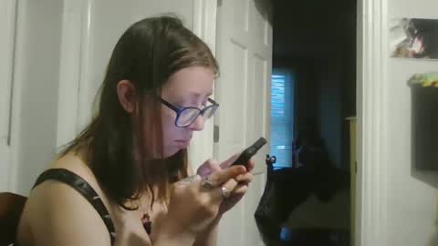 Snapshot of maryjaneflowers chatting on December 2024 01:02:02 PM maryjaneflowers online show from December 2024 01:02:02 PM