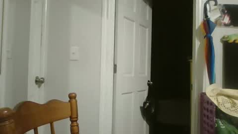 Snapshot of maryjaneflowers chatting on January 2025 09:15:02 AM maryjaneflowers online show from January 2025 09:15:02 AM