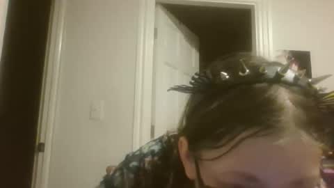 Snapshot of maryjaneflowers chatting on April 2026 06:03:02 AM maryjaneflowers online show from April 2026 06:03:02 AM