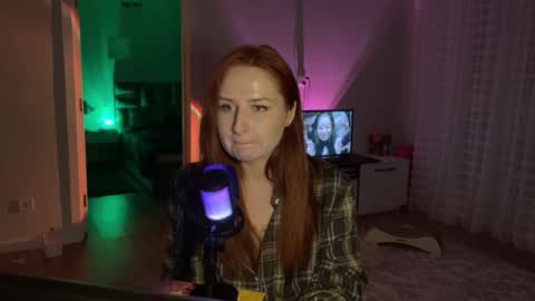 Snapshot of maryleesa chatting on May 2026 08:06:01 PM SirenVictoria online show from May 2026 08:06:01 PM
