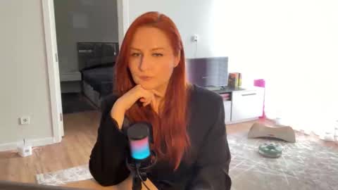 Snapshot of maryleesa chatting on May 2026 03:51:02 PM SirenVictoria online show from May 2026 03:51:02 PM