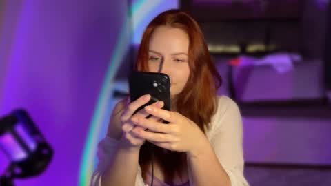 Snapshot of maryleesa chatting on June 2026 01:28:02 AM SirenVictoria online show from June 2026 01:28:02 AM