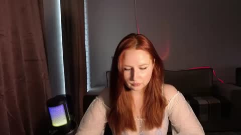Snapshot of maryleesa chatting on July 2026 05:33:02 PM SirenVictoria online show from July 2026 05:33:02 PM