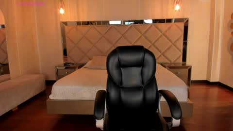  Mary  online show from April 2026 11:59:01 AM