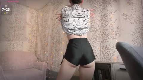 Mary Lou online show from April 2026 07:45:01 AM