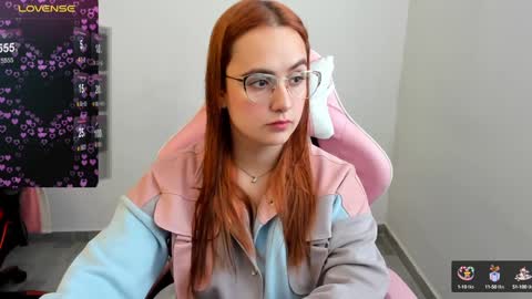 Snapshot of maryluna95 chatting on January 2025 05:16:01 PM Dulce Maria online show from January 2025 05:16:01 PM