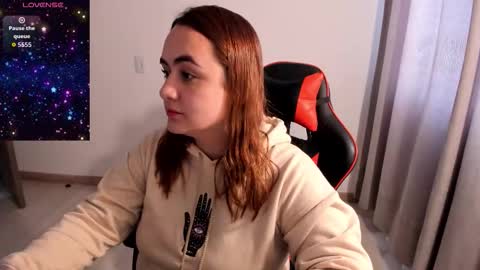 Dulce Maria online show from February 2026 06:50:01 PM