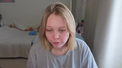 Snapshot of maryshiotta chatting on May 2026 05:45:01 AM Mary online show from May 2026 05:45:01 AM