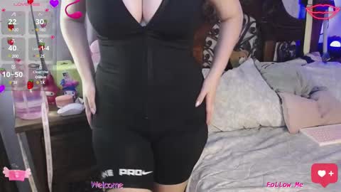 Mary online show from February 2025 08:55:01 PM