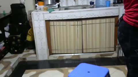 Cate online show from October 2025 07:50:02 AM