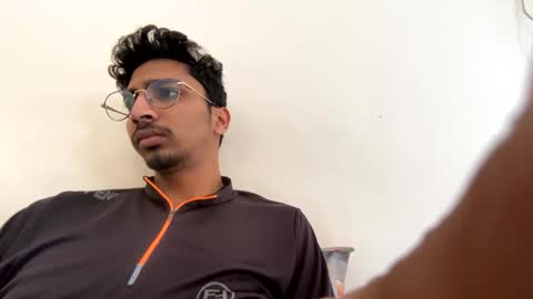 Mask Boy online show from January 2025 03:22:01 AM