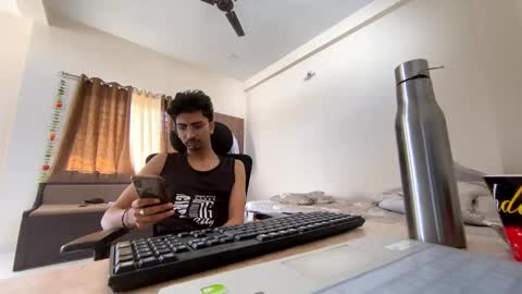 Mask Boy online show from February 2025 04:48:01 AM