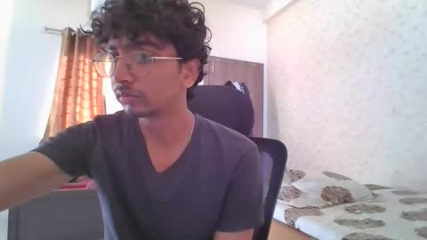 Mask Boy online show from October 2025 02:56:01 AM