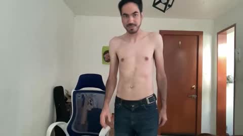 Masked Latin Noir online show from December 2025 09:45:02 PM