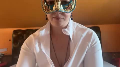 Snapshot of maskedflirt3 chatting on April 2026 04:34:02 PM maskedflirt3 online show from April 2026 04:34:02 PM