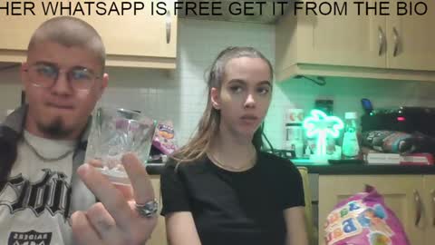 Extreme Couple online show from December 2024 10:26:01 PM