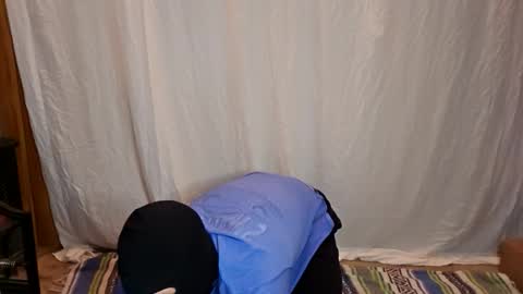 maskedyogaman online show from January 2026 01:31:02 AM