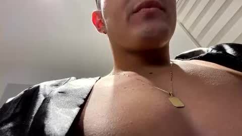 Snapshot of mason_bennet chatting on January 2025 04:59:01 AM Mason Bennet online show from January 2025 04:59:01 AM