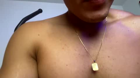 Snapshot of mason_bennet chatting on February 2025 08:41:02 PM Mason Bennet online show from February 2025 08:41:02 PM