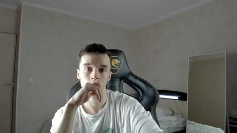 Snapshot of mason_warhol chatting on March 2025 06:08:02 PM Mason online show from March 2025 06:08:02 PM