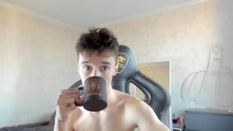 Snapshot of mason_warhol chatting on September 2025 06:51:01 AM Mason online show from September 2025 06:51:01 AM