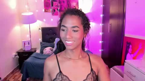 Snapshot of massielhot chatting on January 2026 10:47:01 PM massielhot online show from January 2026 10:47:01 PM