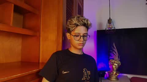 Snapshot of massimo_alessandro chatting on September 2025 04:56:02 AM   online show from September 2025 04:56:02 AM