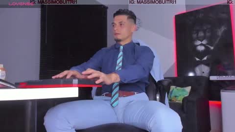 Snapshot of massimo_g chatting on December 2024 11:25:01 PM I am Massimo online show from December 2024 11:25:01 PM