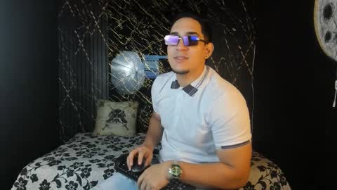 massimo_vidal online show from February 2026 02:23:02 PM