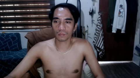 massive_boner02 online show from April 2026 12:10:01 AM