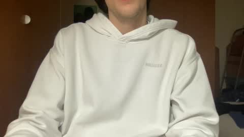 Snapshot of massiverob99 chatting on April 2026 03:07:02 PM massiverob99 online show from April 2026 03:07:02 PM